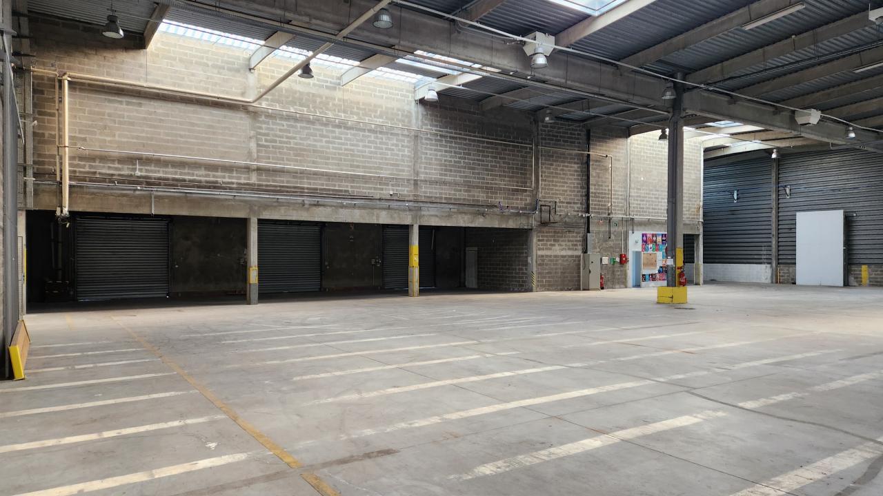 Entrepôt Sucy-en-Brie 4990m² Location entrepôt Sucy-en-Brie Val-de-Marne OLLOG2426577 2